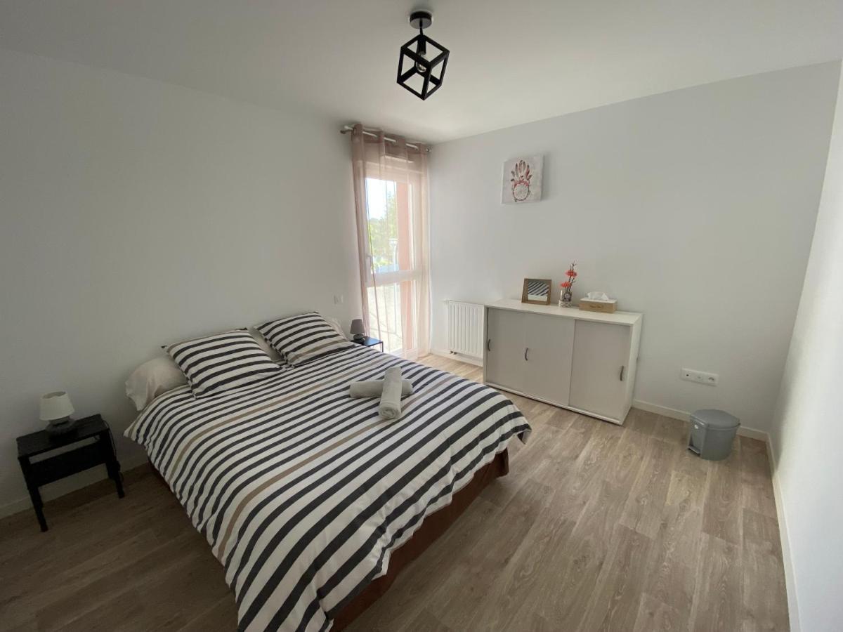 Chez Ngoc - Appartement Meuble Lannion Exterior foto